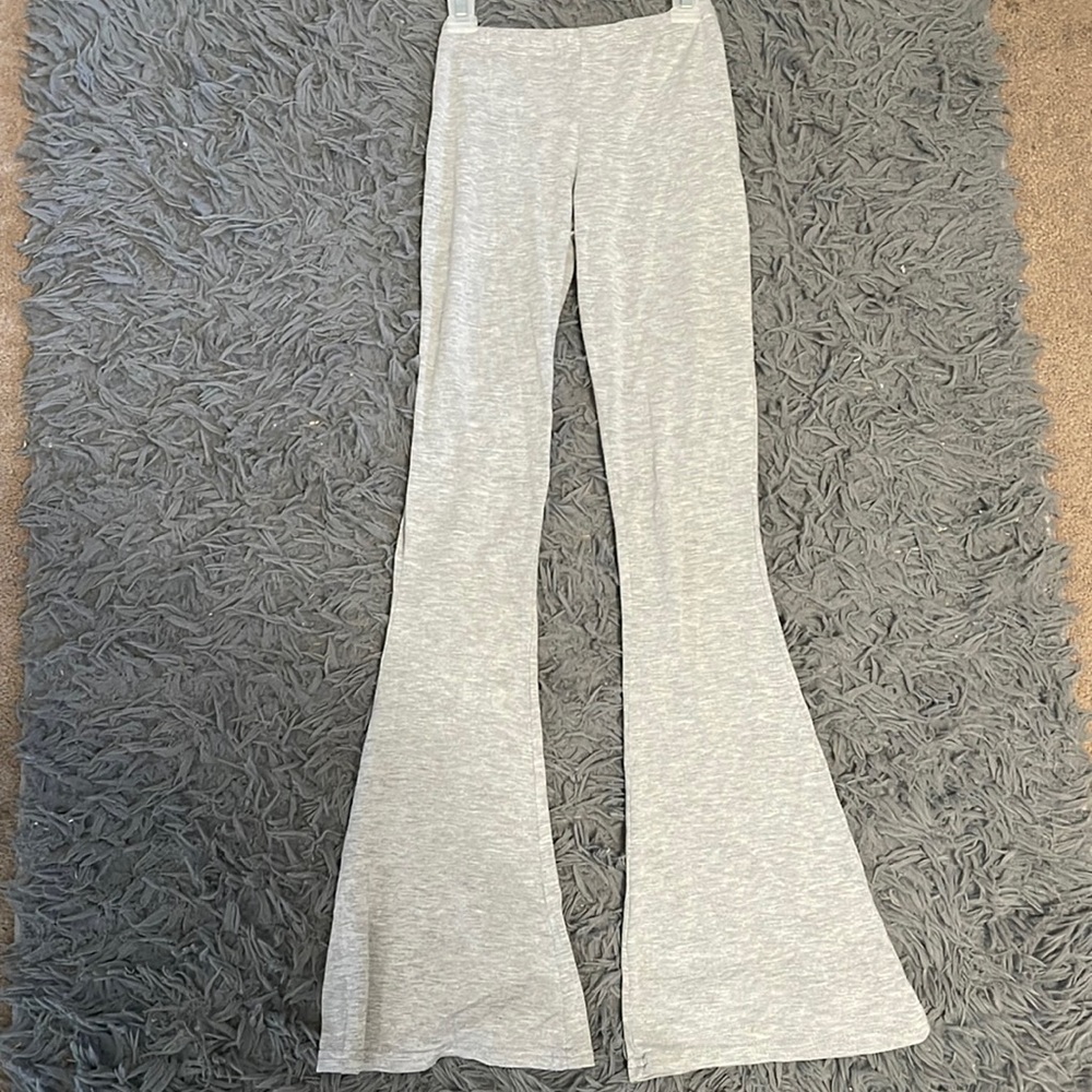 Grey flared leggings